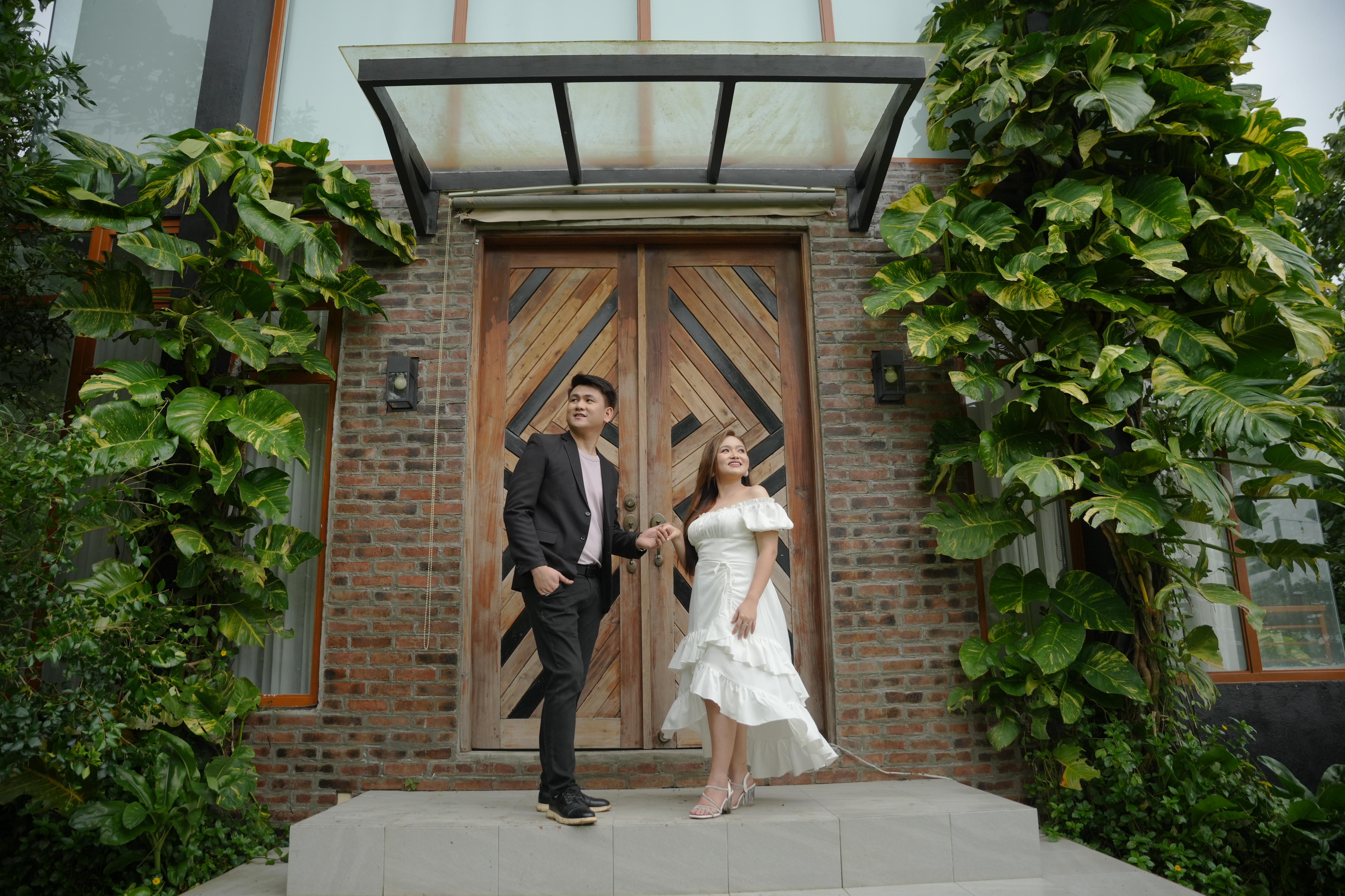 Kenneth & Ericka gallery image 1